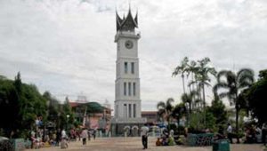 sejarah jam gadang kota bukittinggi
