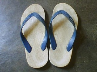 Sejarah Sandal Jepit Atau Sandal Jepang