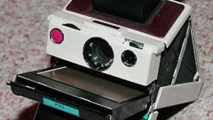 Sejarah Penemuan dan Penemu Kamera Polaroid