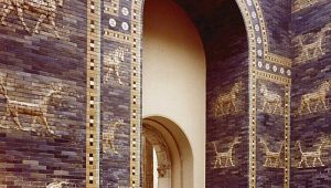 Gerbang Ishtar Babilon