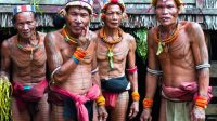 foto penduduk suku mentawai