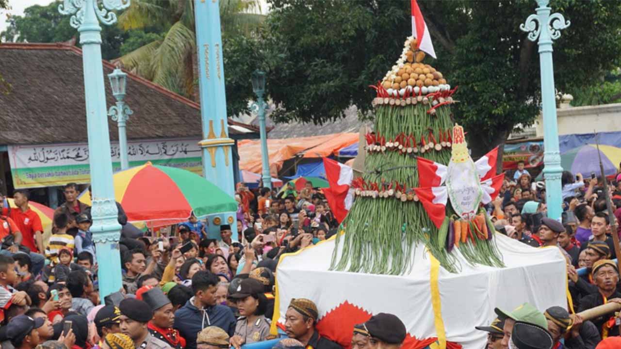 Tradisi Jawa yang bernafaskan Islam