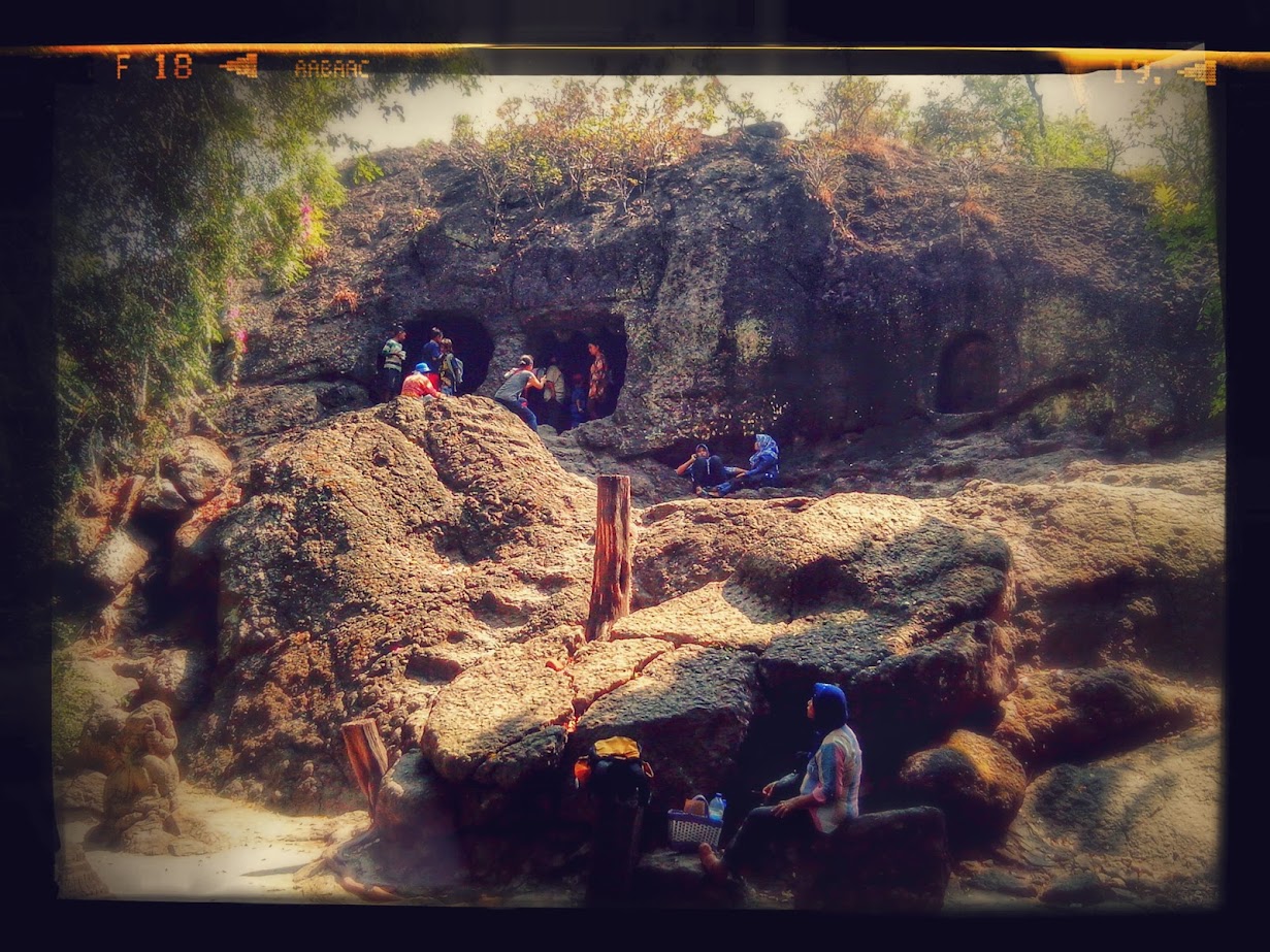 Tentang Kerajaan Kediri dan Rajanya