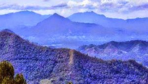 Pegunungan bukit barisan di