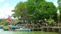 pinggir waduk gajah mungkur