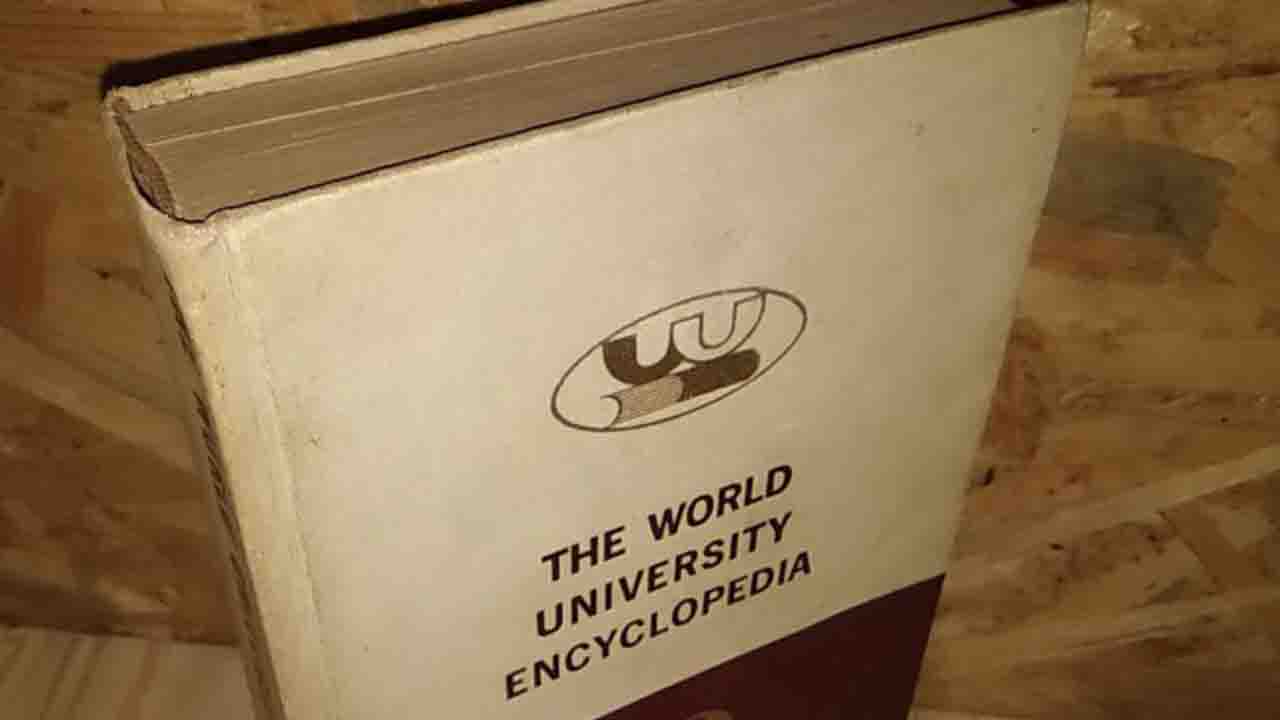 Pengertian budaya dan kebudayaan dari dua buku