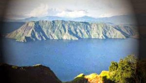 6 jenis danau dan 10 danau terluas di Indonesia