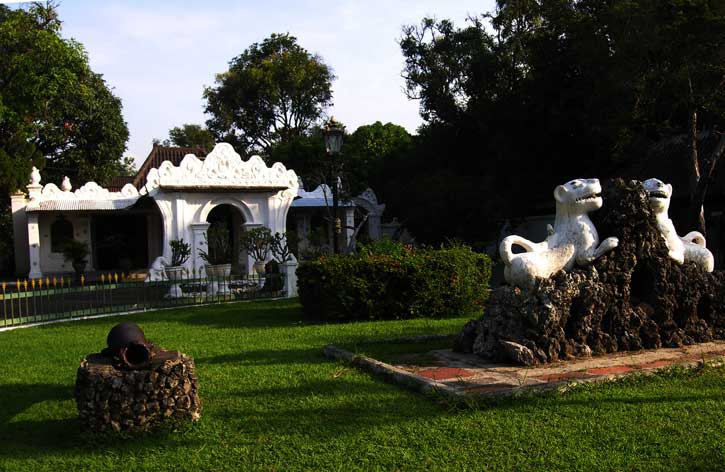 The development of Islamic in Cirebon Kingdom