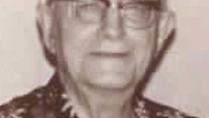 Prof Dr PJ Zoetmulder