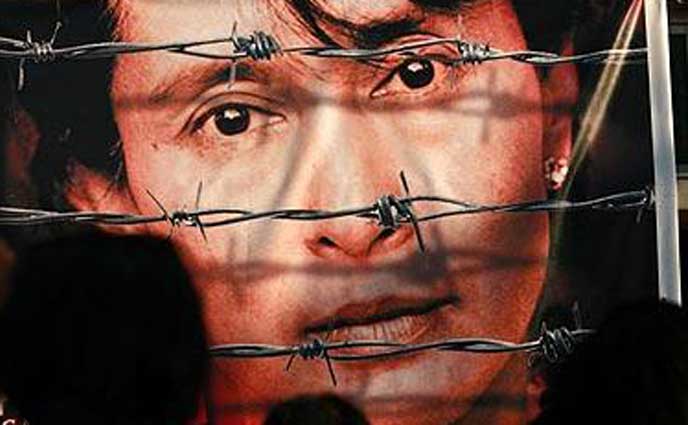 The action of political maneuvering Suu Kyi