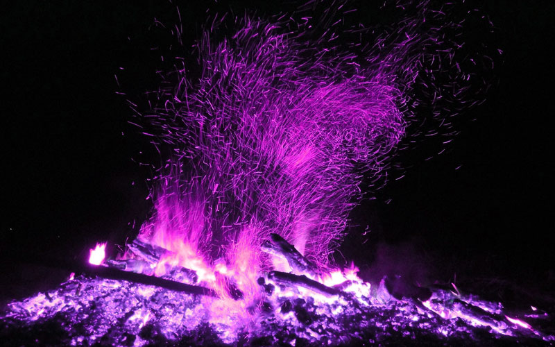 A Brief History Of Fireplaces Down Through The Ages