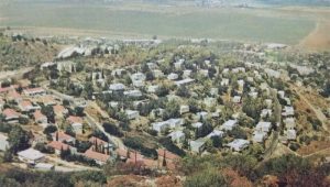 Perkampungan Kubbutz Yagur di Kota Haifa