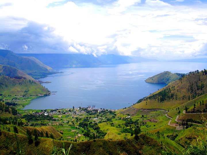Danau Toba Sumatera Utara Gambar Danau Toba Sumatera Utara