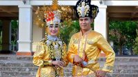 Pakaian Adat Gorontalo