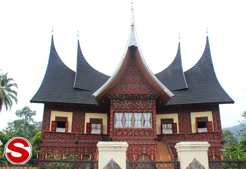 Rumah Gadang Rumah Adat Sumatera Barat