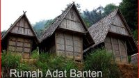 Rumah Adat Banten tampak dari belakang