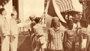 Pengibaran Bendera Pusaka 500x353 1