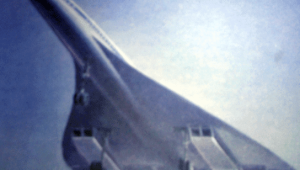 jet pertama