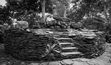 Peninggalan zaman Batu Besar (Megalitikum/Megalitik)