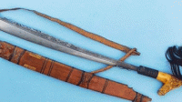 senjata tradisional mandau kalimantan